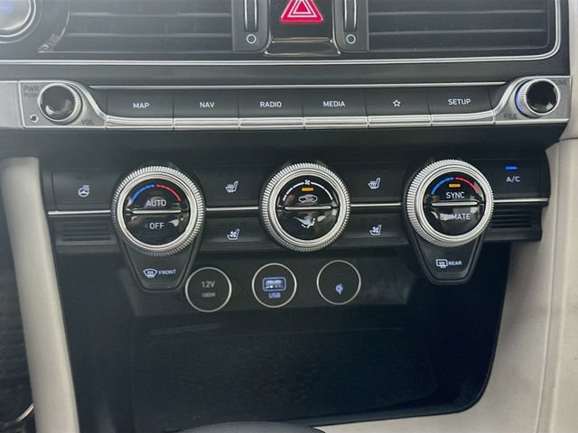 Used 2023 Genesis G70 3.3T w/ Sport Prestige Package RWD image 16