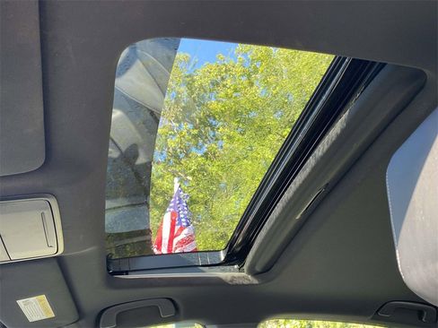 Used 2024 Honda Accord Sport image 14