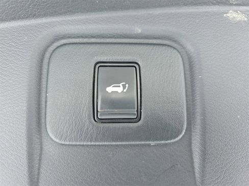 Used 2021 Nissan Murano SL image 14