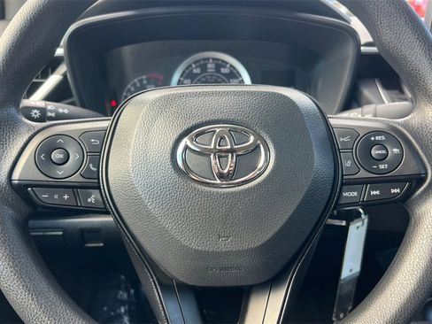 Certified 2022 Toyota Corolla LE image 20