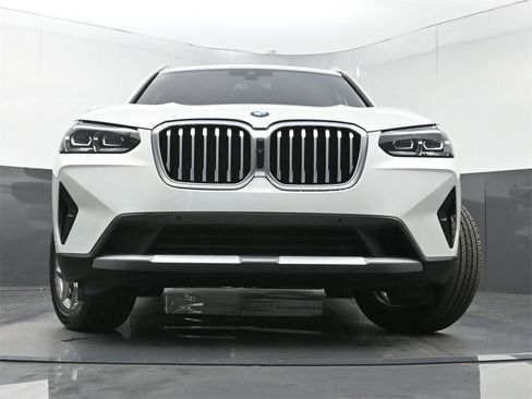 Used 2023 BMW X3 sDrive30i w/ Premium Package image 29