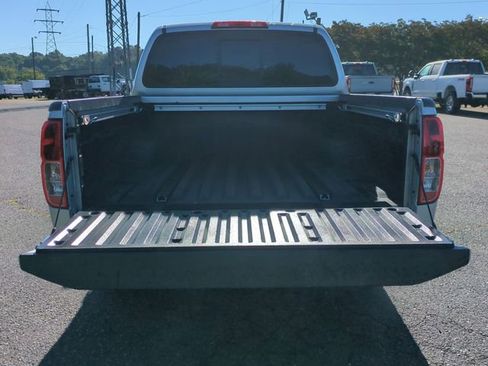 Used 2019 Nissan Frontier SL RWD image 30