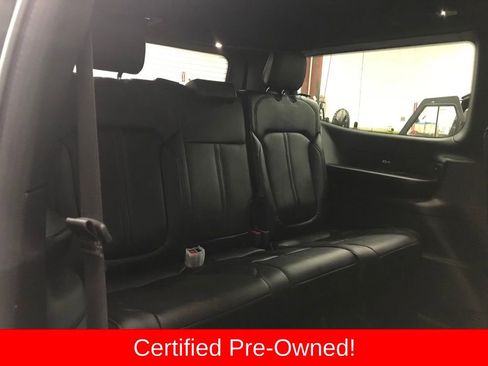 Certified 2025 Jeep Wagoneer Series II image 37