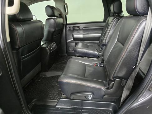 Used 2021 Toyota Sequoia TRD Pro AWD/4WD image 18