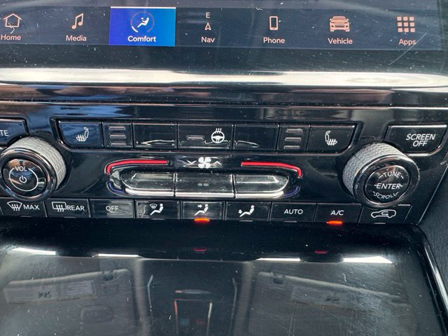 Used 2023 Jeep Grand Cherokee L Limited AWD/4WD image 23