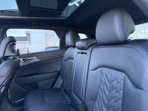 Certified 2023 Kia Sportage X-Line w/ X-Line Premium Package image 32