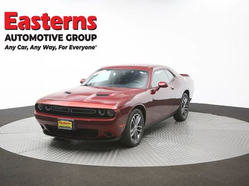 Used 2019 Dodge Challenger SXT AWD/4WD image 51