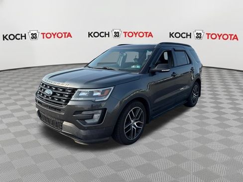 Used 2016 Ford Explorer Sport w/ Equipment Group 401A AWD/4WD image 3