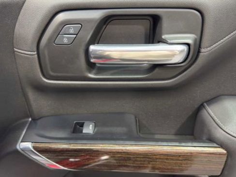 Used 2019 GMC Sierra 1500 Elevation w/ Elevation Value Package image 15