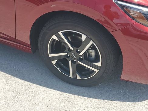 Used 2024 Nissan Sentra SV FWD image 10