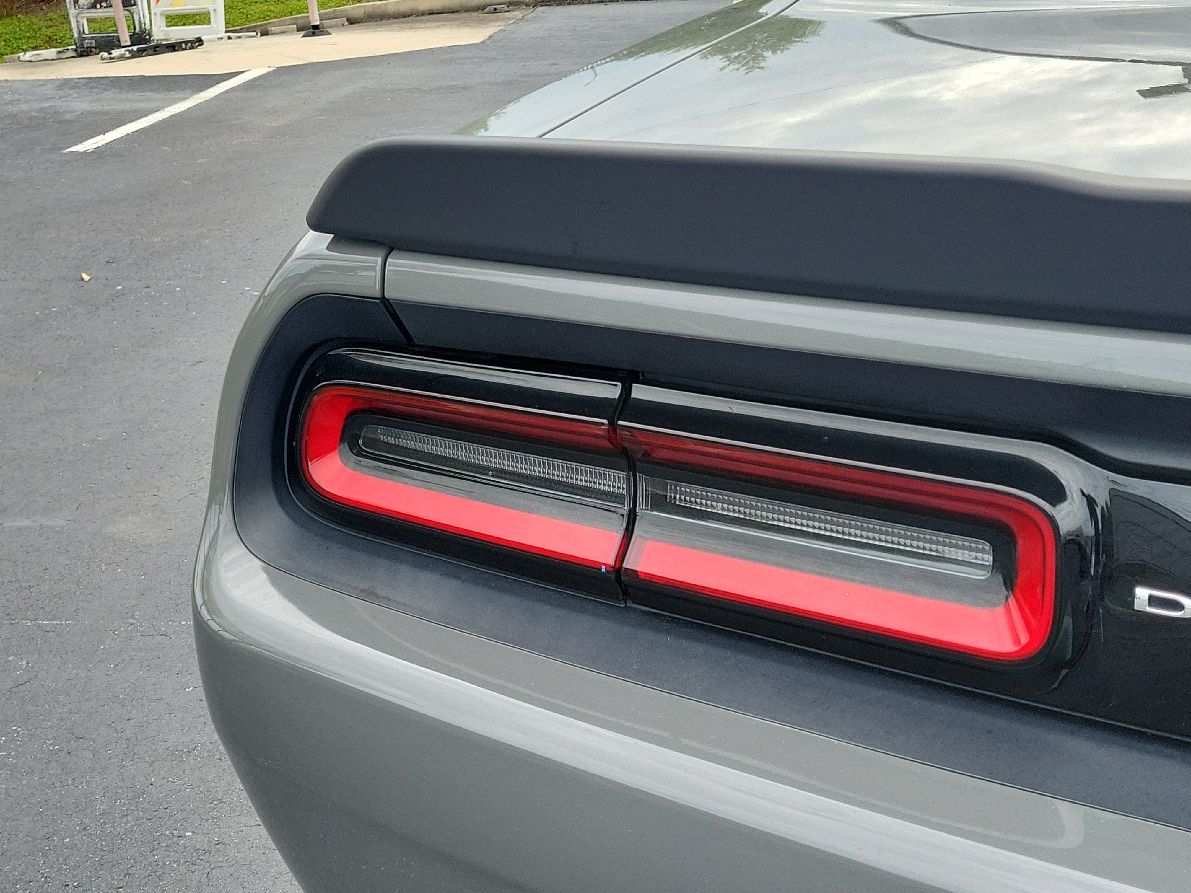 Used 2017 Dodge Challenger R/T RWD image 30