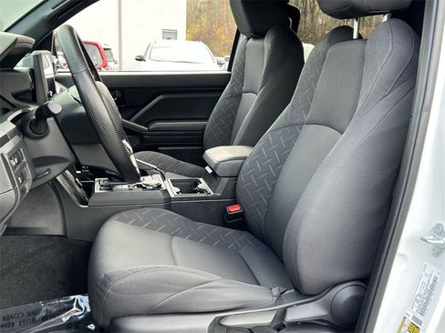 Used 2025 Toyota Tacoma SR image 11