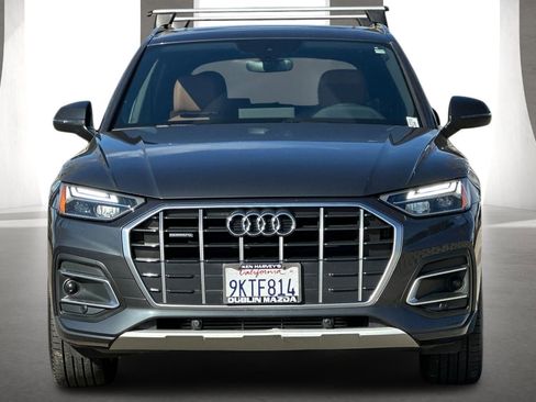 Used 2021 Audi Q5 2.0T Premium w/ Convenience Package image 9