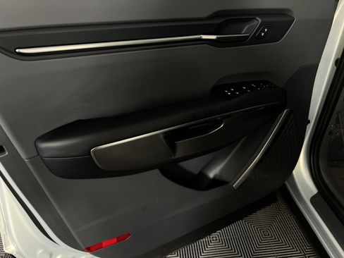 Used 2024 Kia EV9 Light Long Range image 26