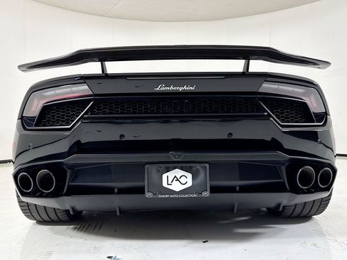 Used 2018 Lamborghini Huracan LP 580-2 RWD image 31