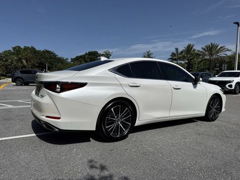Used 2025 Lexus ES 350 w/ Premium Package FWD image 24