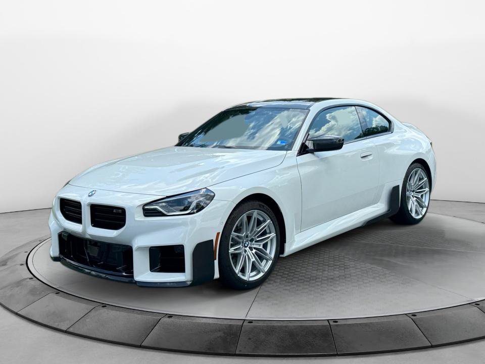 New 2026 BMW M2 w/ Lighting Package RWD image 3