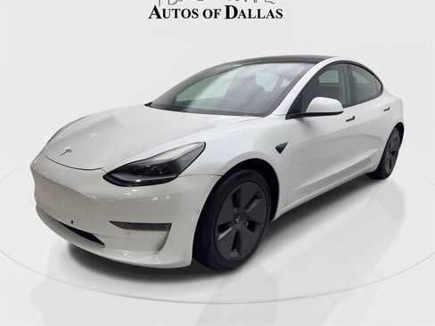 Used 2021 Tesla Model 3 Standard Range Plus image 2