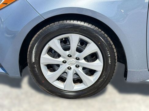 Used 2023 Toyota Corolla LE FWD image 12