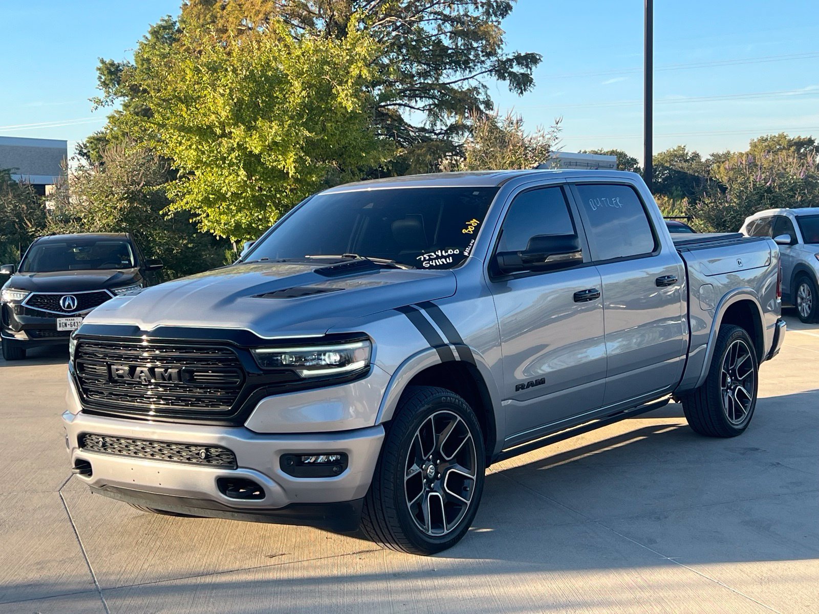 Used 2023 RAM 1500 Limited AWD/4WD image 3