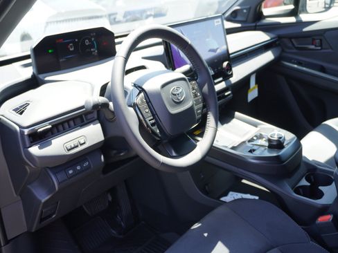 New 2026 Toyota C-HR AWD/4WD image 22