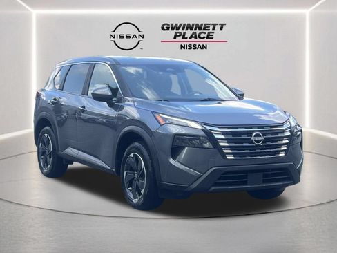 Used 2025 Nissan Rogue SV AWD/4WD image 26