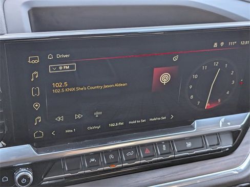 Used 2024 GMC Sierra 1500 SLT image 26