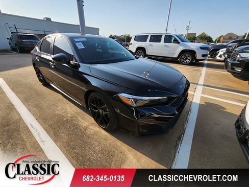 Used 2025 Honda Civic Sport image 1