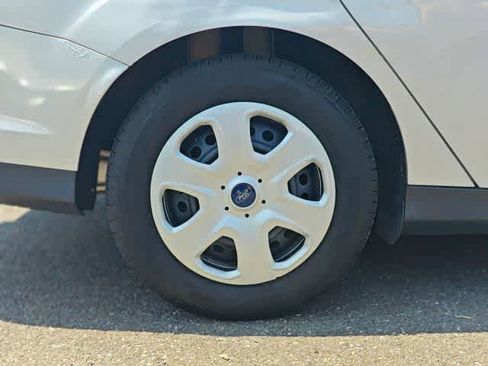 Used 2012 Ford Focus S image 22