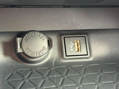 Certified 2025 Toyota RAV4 XLE AWD/4WD image 29