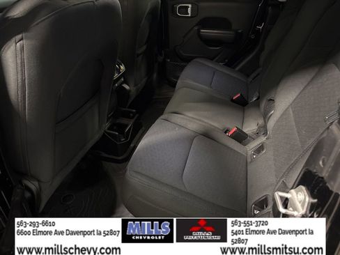 Used 2020 Jeep Gladiator Sport w/ Quick Order Package 24S image 12