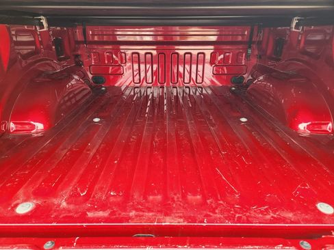 Used 2022 Ford F150 Lariat w/ Equipment Group 502A High image 31