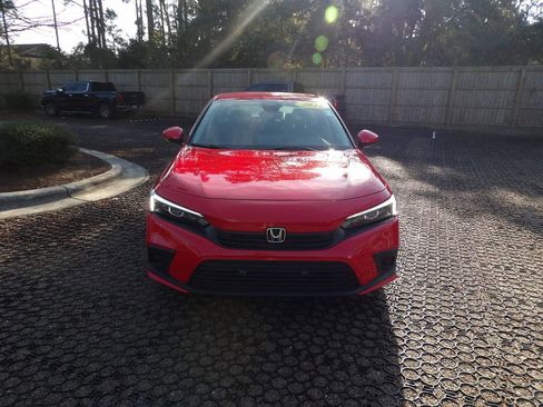 Used 2022 Honda Civic LX image 2