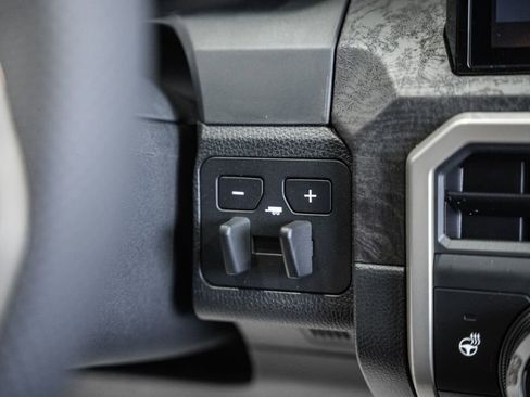 New 2026 Toyota Tacoma Limited image 28