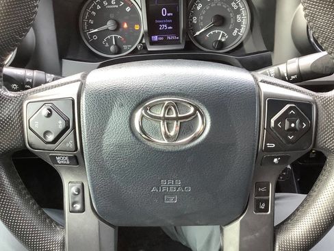 Used 2020 Toyota Tacoma TRD Off-Road image 49