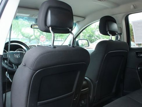 Used 2016 Dodge Journey SXT w/ Comfort/Convenience Group FWD image 29