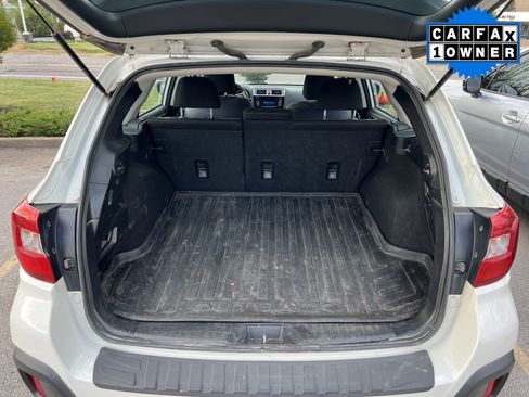 Used 2019 Subaru Outback 2.5i AWD/4WD image 12