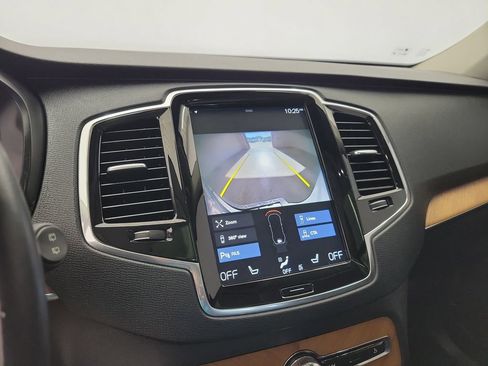 Used 2021 Volvo XC90 T6 Momentum w/ Protection Package Premier AWD/4WD image 29