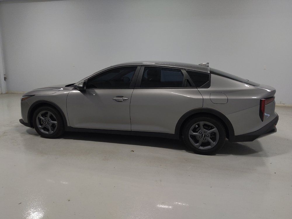 Used 2025 Kia K4 FWD image 3