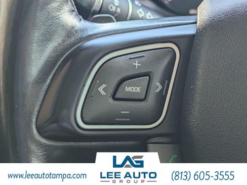 Used 2018 Land Rover Range Rover Evoque SE AWD/4WD image 23