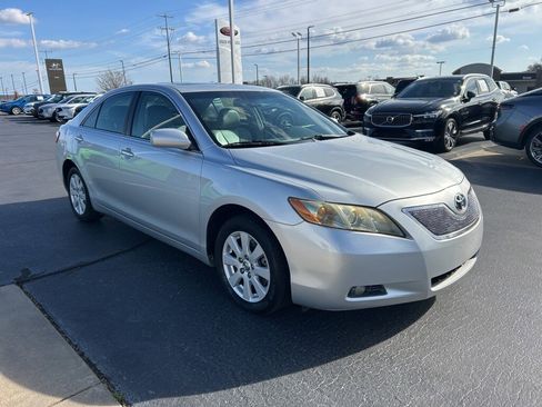 Used 2009 Toyota Camry XLE image 20