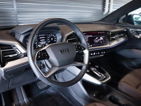 Used 2023 Audi Q4 e-tron Premium Plus w/ Premium Plus AWD/4WD image 17