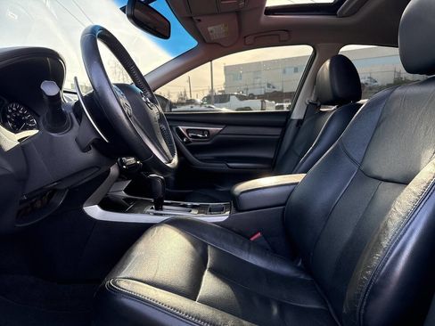 Used 2014 Nissan Altima 3.5 SL w/ Technology Package image 28