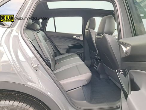 New 2026 Volkswagen ID.4 Pro S AWD/4WD image 16