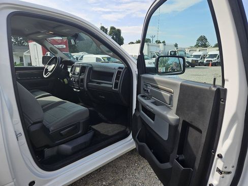 Used 2018 RAM 1500 Tradesman w/ Power & Remote Entry Group RWD image 18