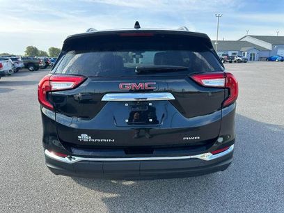 Used 2023 GMC Terrain SLT