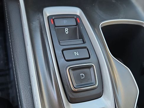 Used 2018 Honda Accord Touring image 17