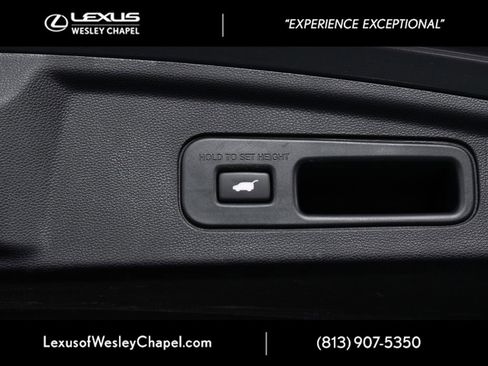 Used 2023 Acura MDX FWD w/ Technology Package image 18
