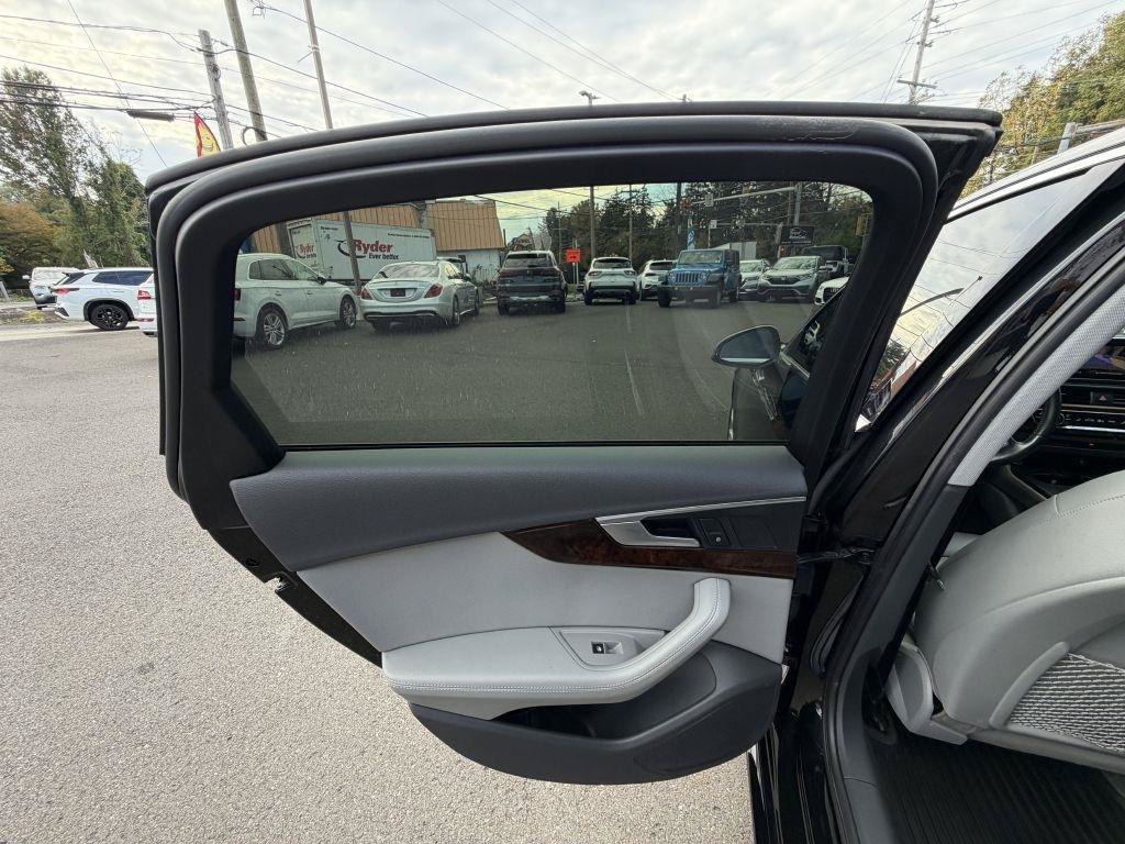 Used 2019 Audi A4 2.0T Premium Plus w/ Premium Plus Package AWD/4WD image 15