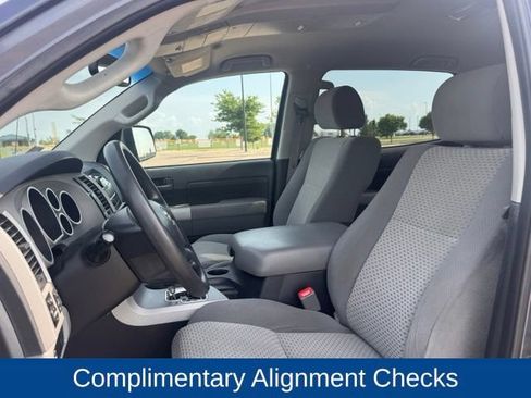 Used 2008 Toyota Tundra 4x4 CrewMax image 5